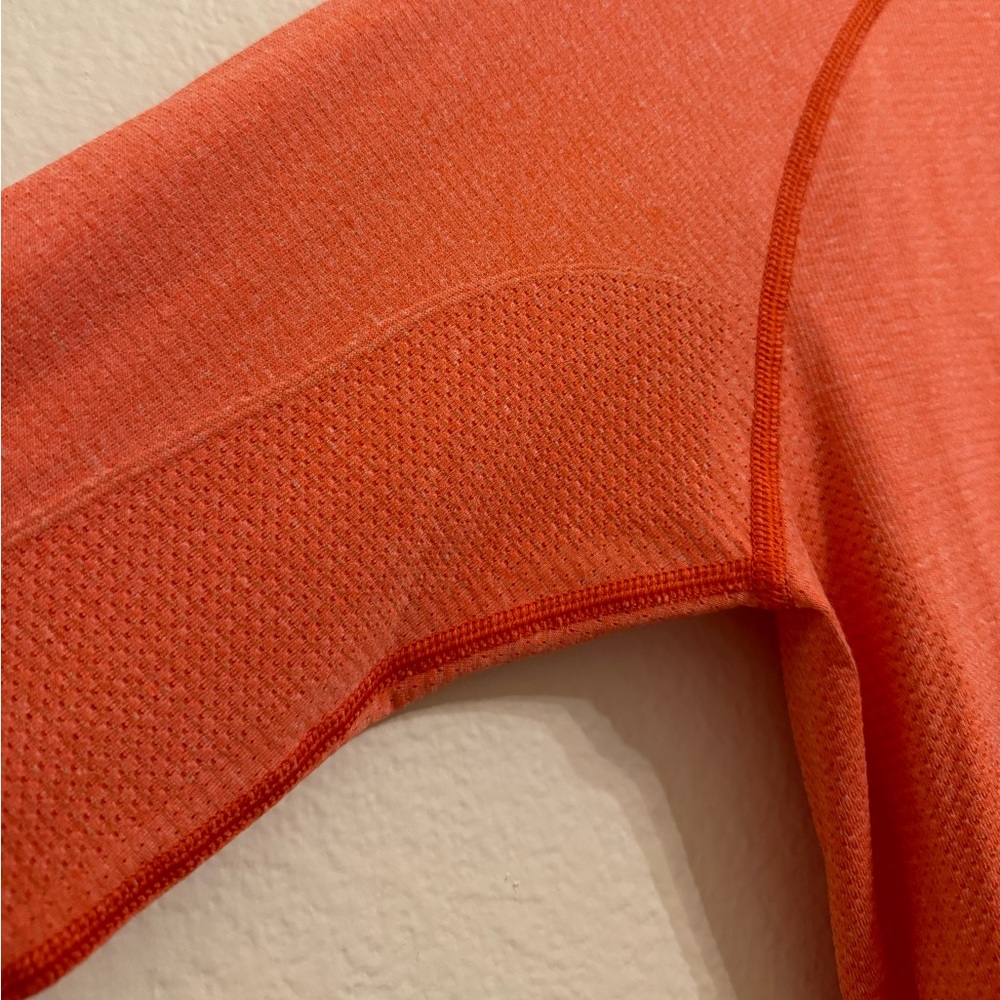 Lululemon Run Swiftly Tech Turtleneck Top Long Sl… - image 2